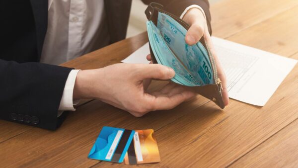 Empréstimo Com Cartão de Crédito - Confira Como Solicitar
